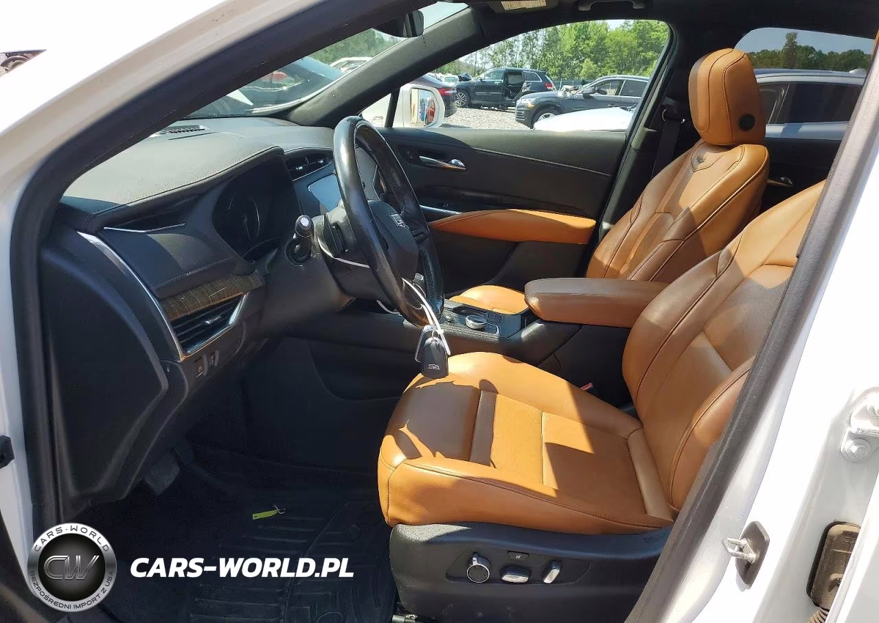 2019 Cadillac Xt4 VIN:1GYFZCR48KF154733 - 7
