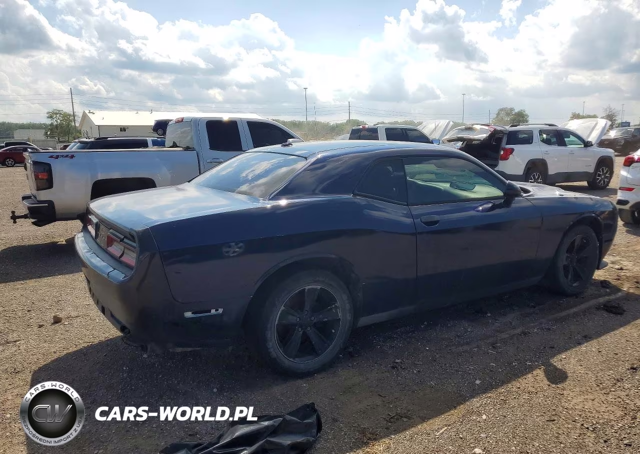2015 Dodge Challenger Sxt VIN:2C3CDZAG0FH700210 - 3