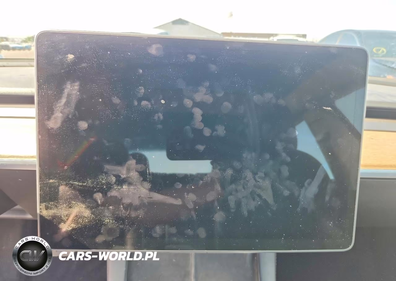 2022 Tesla Model 3 VIN:5YJ3E1EA1NF303934 - 9