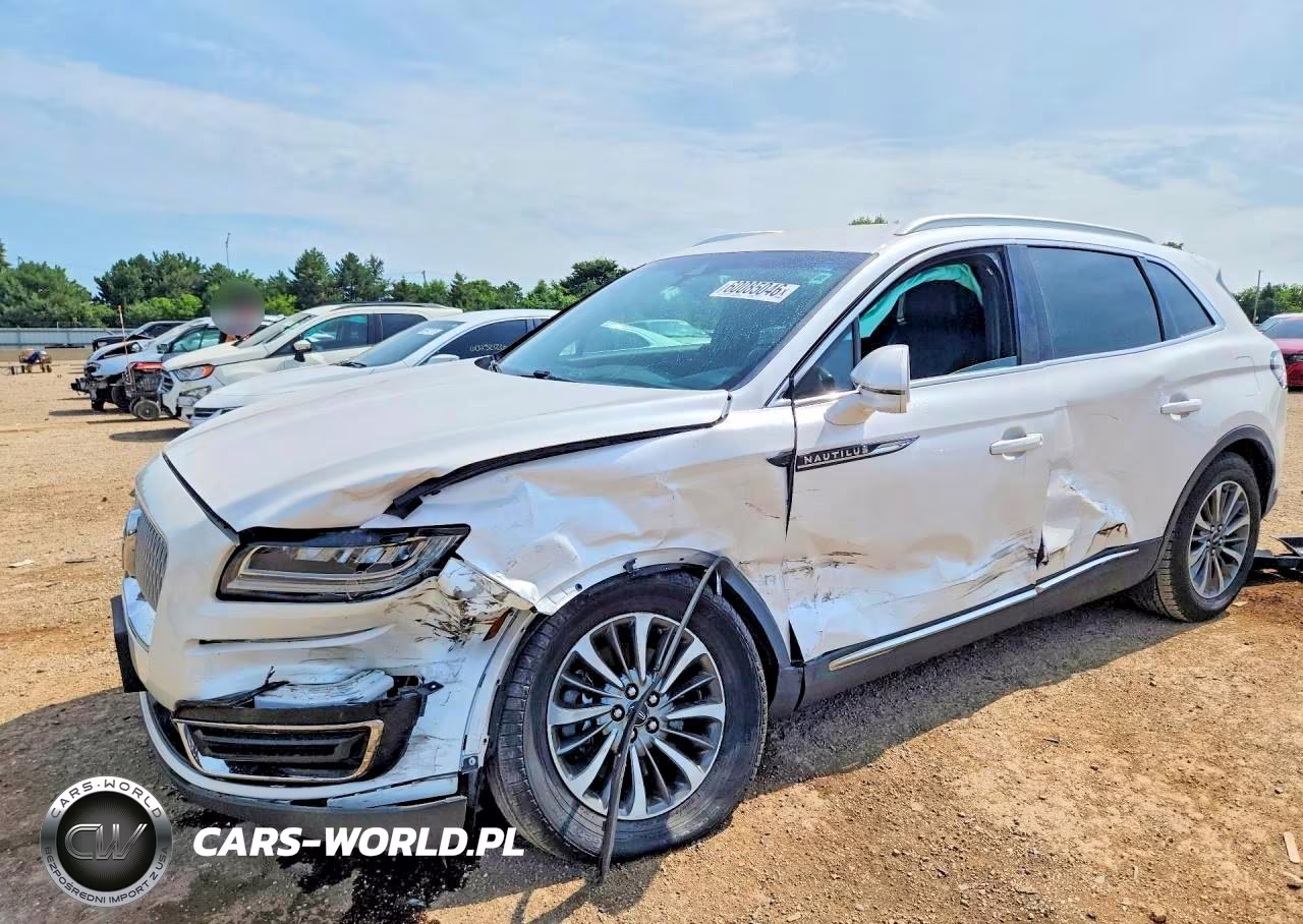 2019 Lincoln Nautilus Select