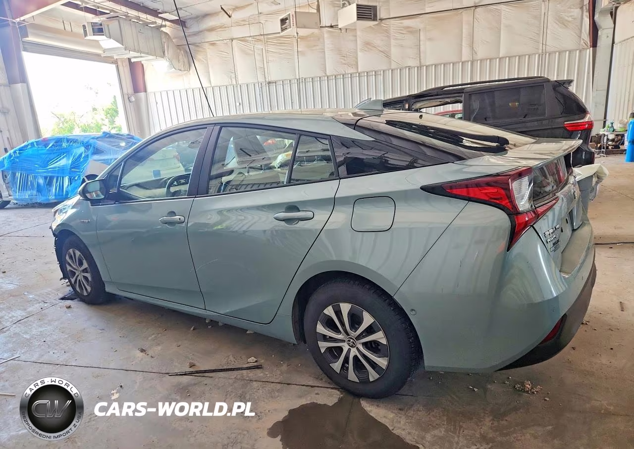 2019 Toyota Prius Xle Awd-E VIN:JTDL9RFU6K3005156 - 2