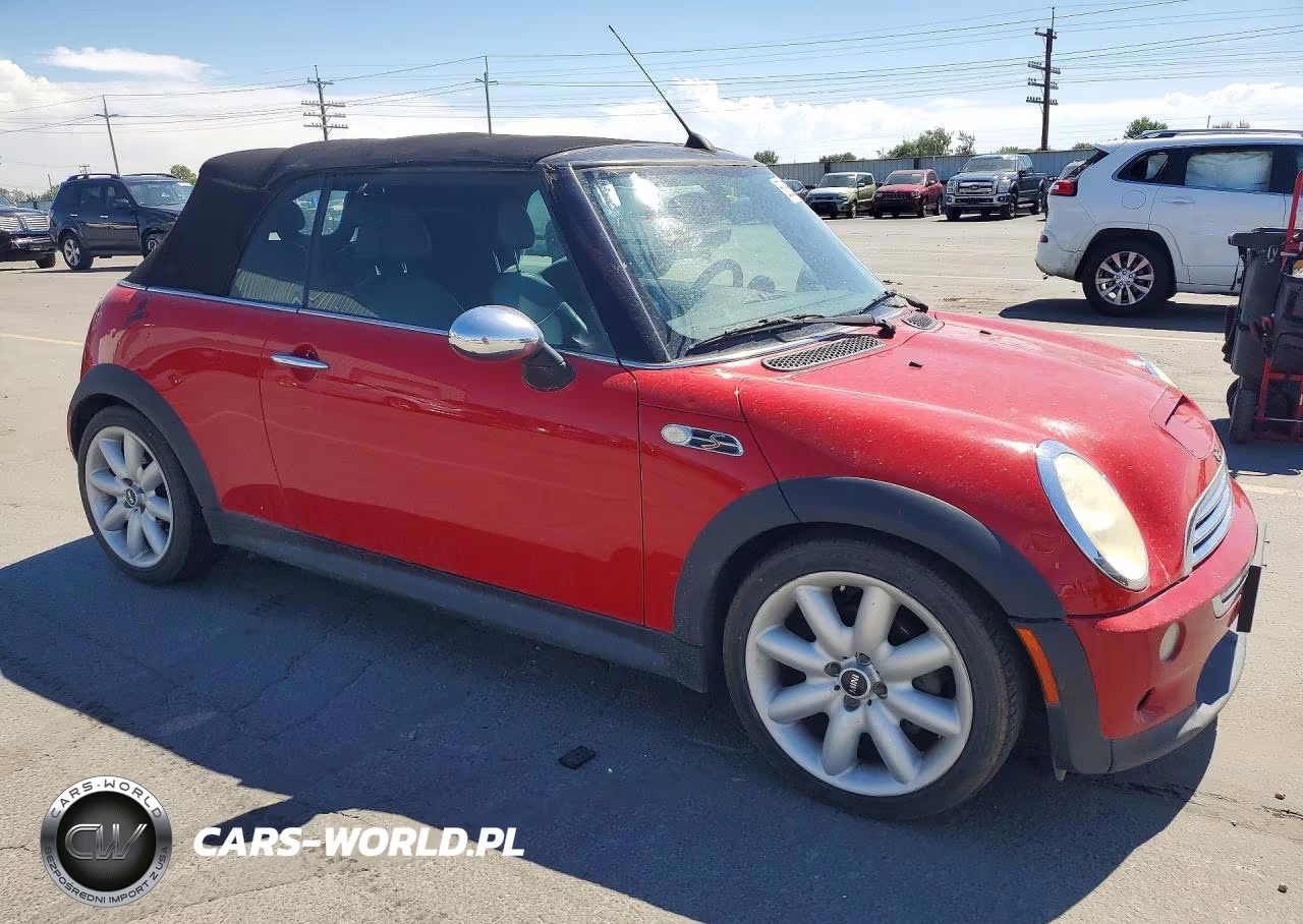 2005 Mini Cooper S VIN:WMWRH33555TF83745 - 4