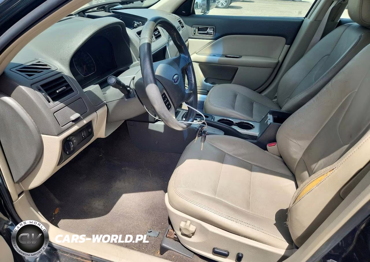 2010 Ford Fusion Hybrid VIN:3FADP0L38AR164140 - 7