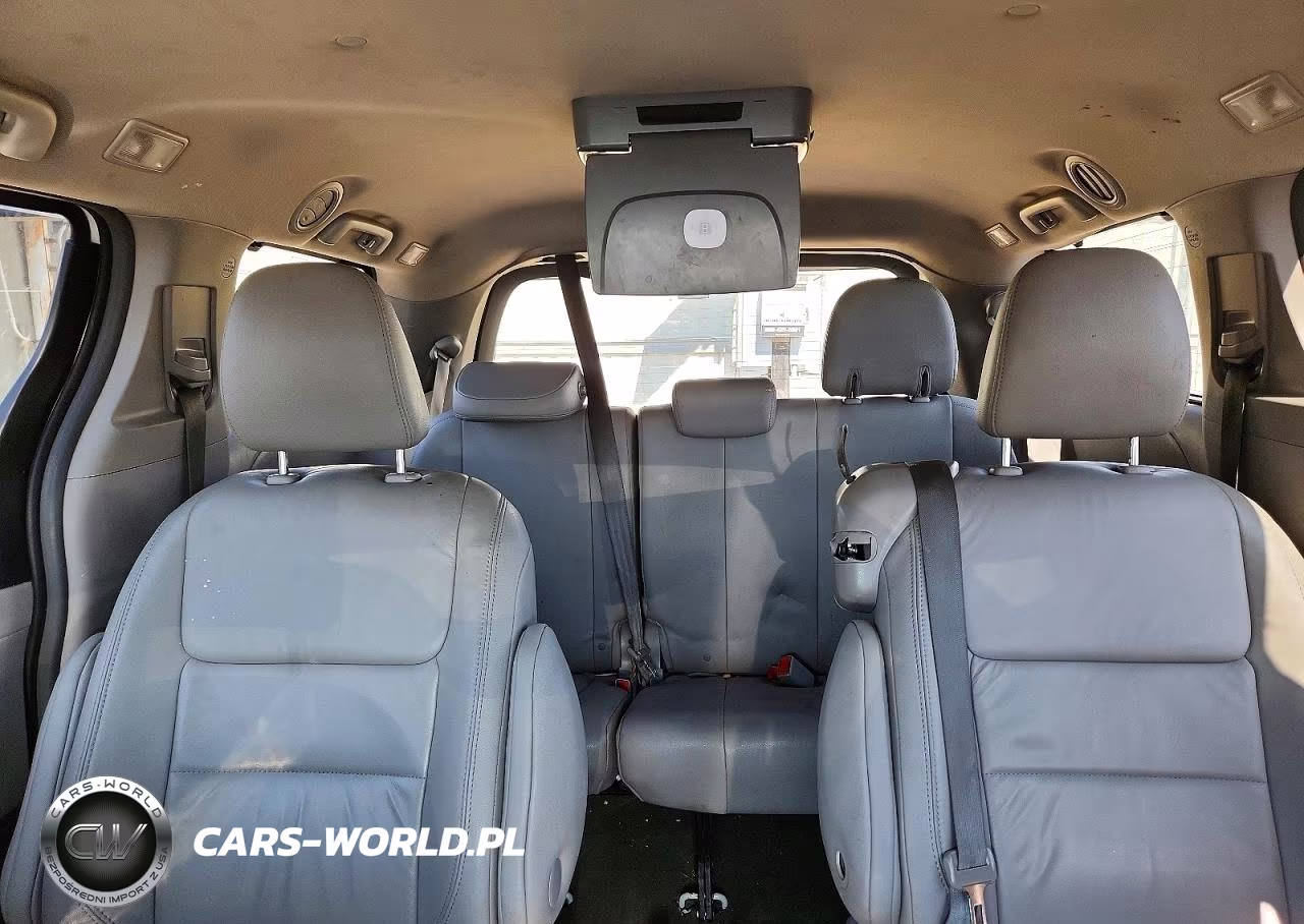 2015 Toyota Sienna Xle 8-Passenger VIN:5TDYK3DC1FS622115 - 10