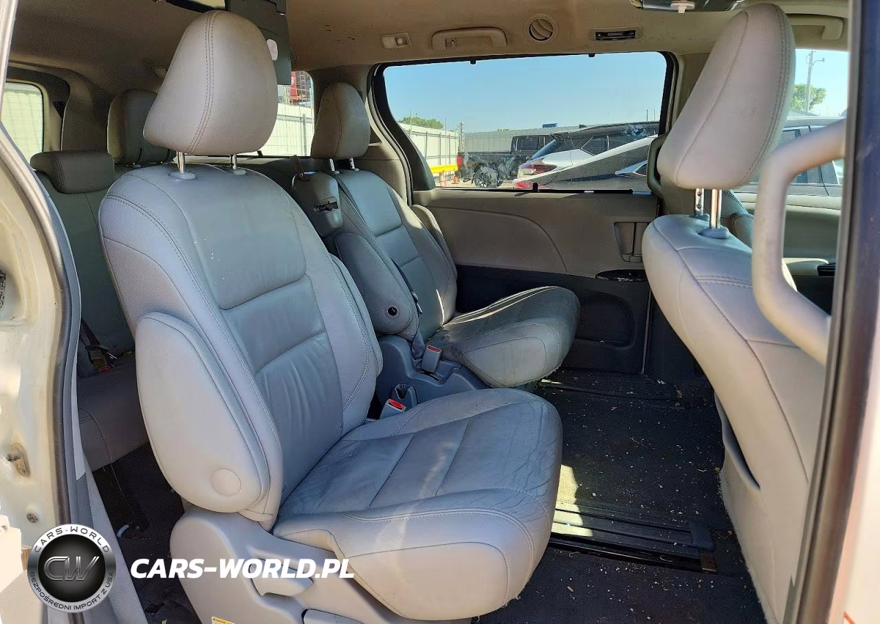 2015 Toyota Sienna Xle 8-Passenger VIN:5TDYK3DC1FS622115 - 11