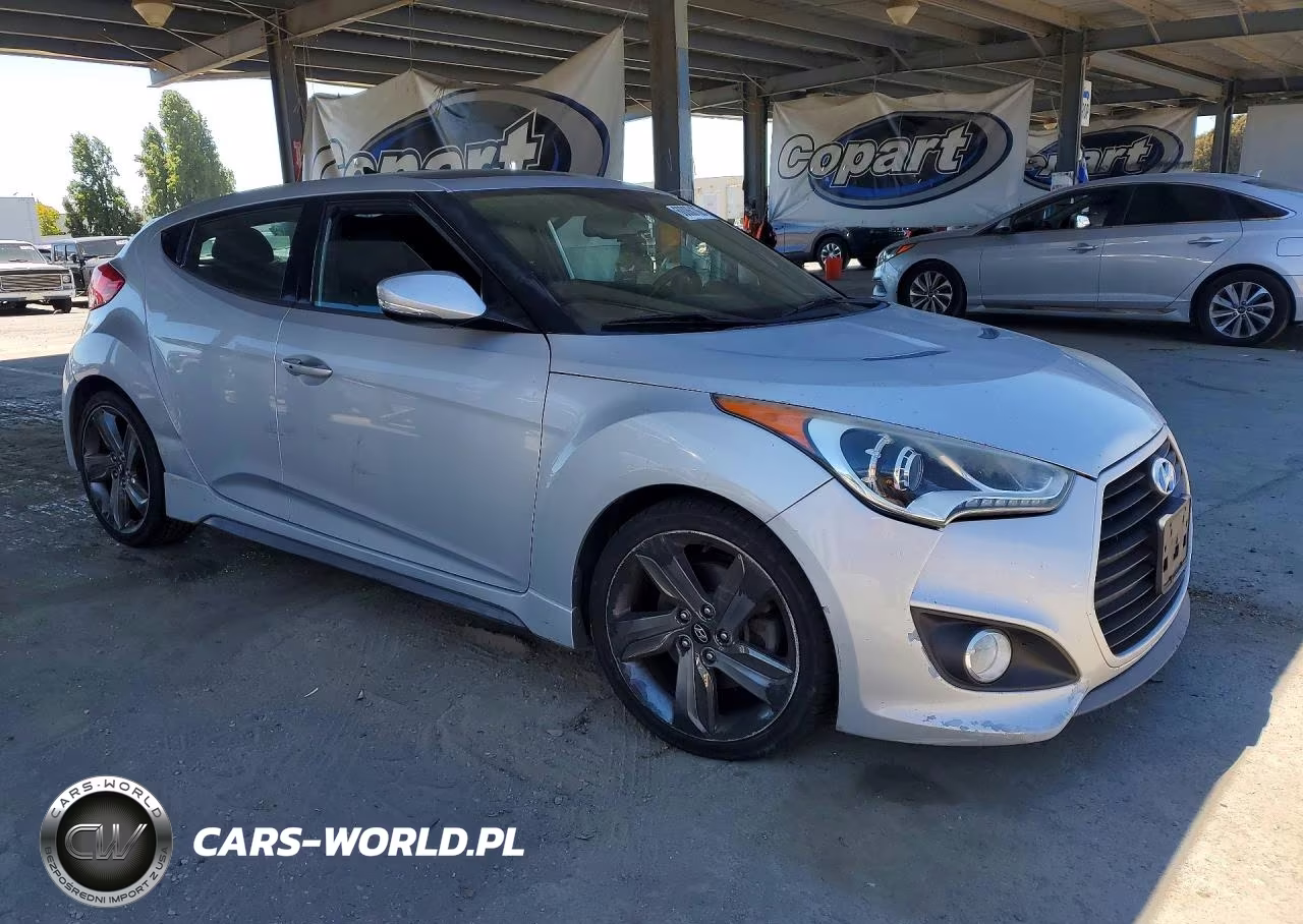 2015 Hyundai Veloster Turbo VIN:KMHTC6AEXFU225153 - 4