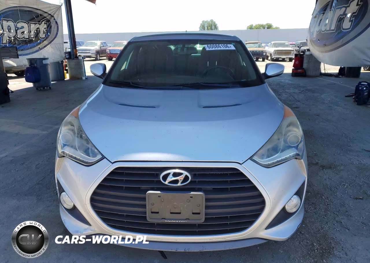 2015 Hyundai Veloster Turbo VIN:KMHTC6AEXFU225153 - 5