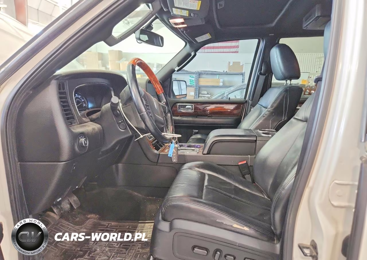 2015 Lincoln Navigator L VIN:5LMJJ3JT0FEJ12412 - 7