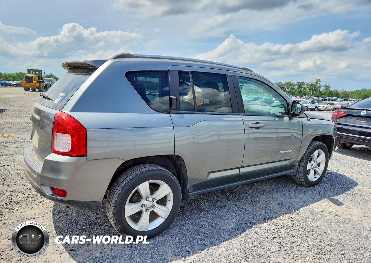 2012 Jeep Compass Sport VIN:1C4NJDBB1CD632334 - 3