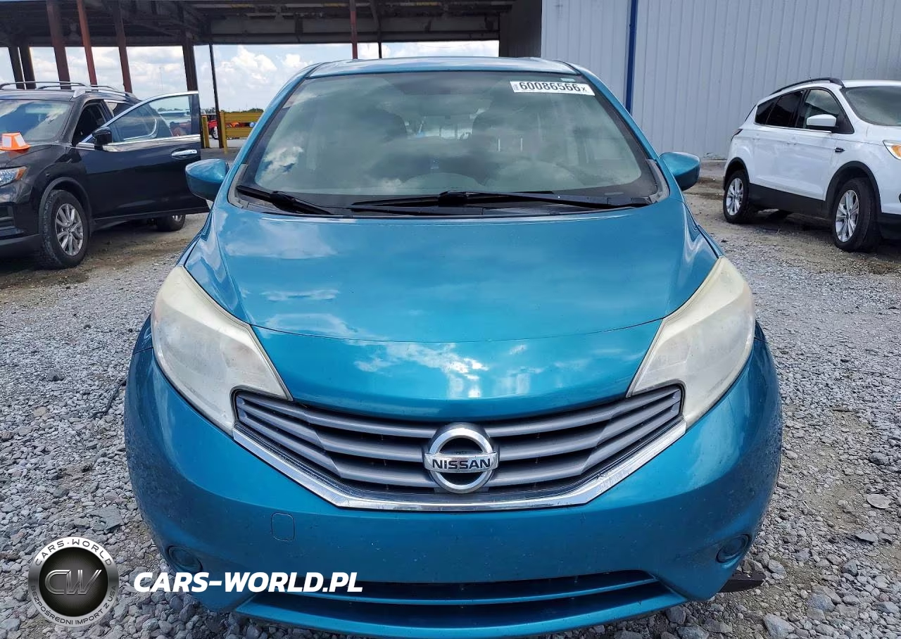 2015 Nissan Versa Note S Plus VIN:3N1CE2CP1FL355390 - 5
