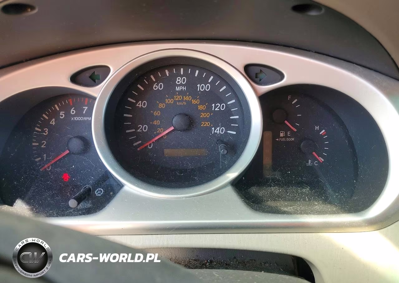2004 Toyota Highlander Base VIN:JTEGP21A240029241 - 9