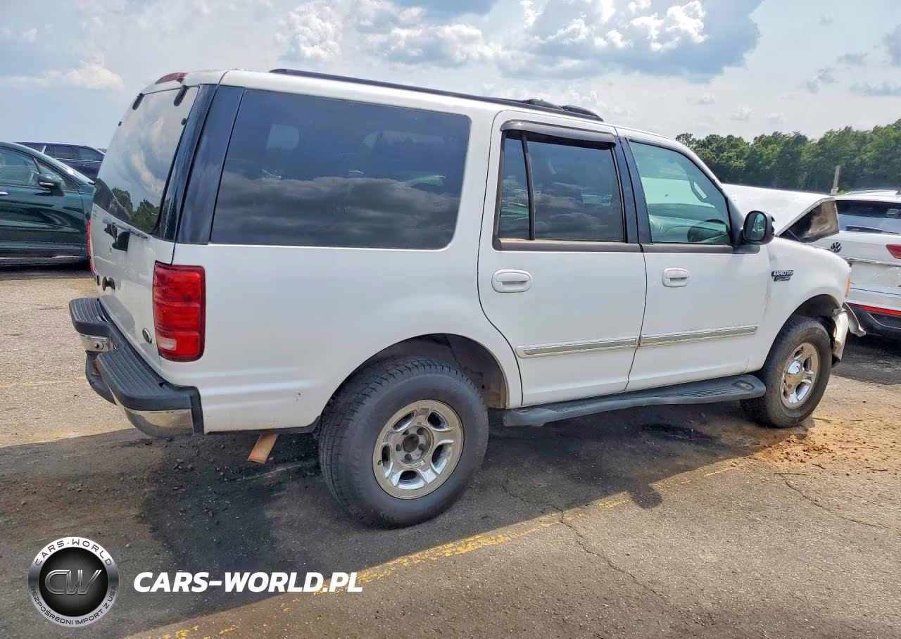 2000 Ford Expedition Xlt VIN:1FMPU16L0YLC09836 - 3