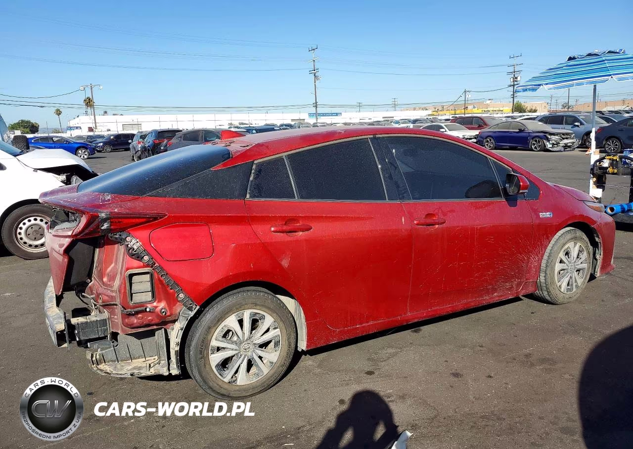 2018 Toyota Prius Prime Premium VIN:JTDKARFP4J3084998 - 3
