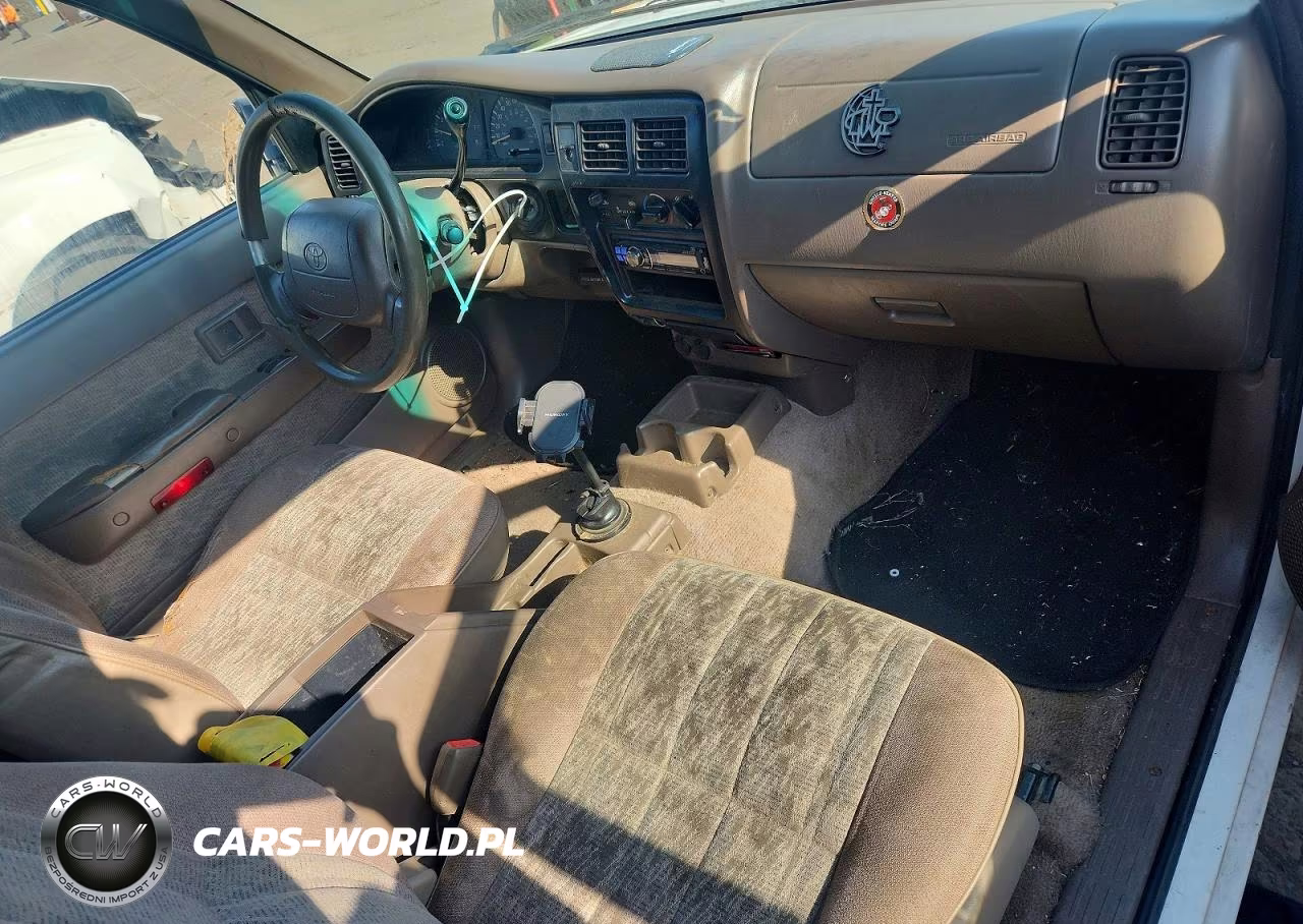 1999 Toyota Tacoma Xtracab VIN:4TAVL52N8XZ445476 - 8
