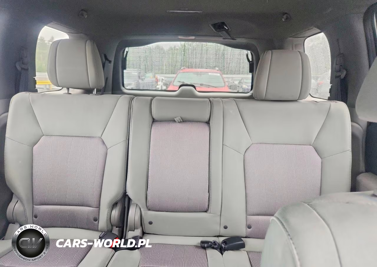 2015 Honda Pilot Se VIN:5FNYF4H38FB070928 - 10