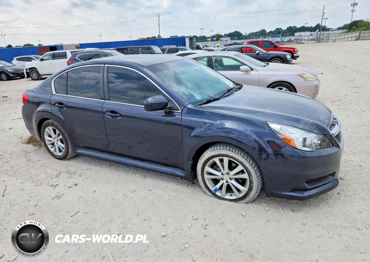 2013 Subaru Legacy 2.5I Premium VIN:4S3BMCC6XD3037446 - 4