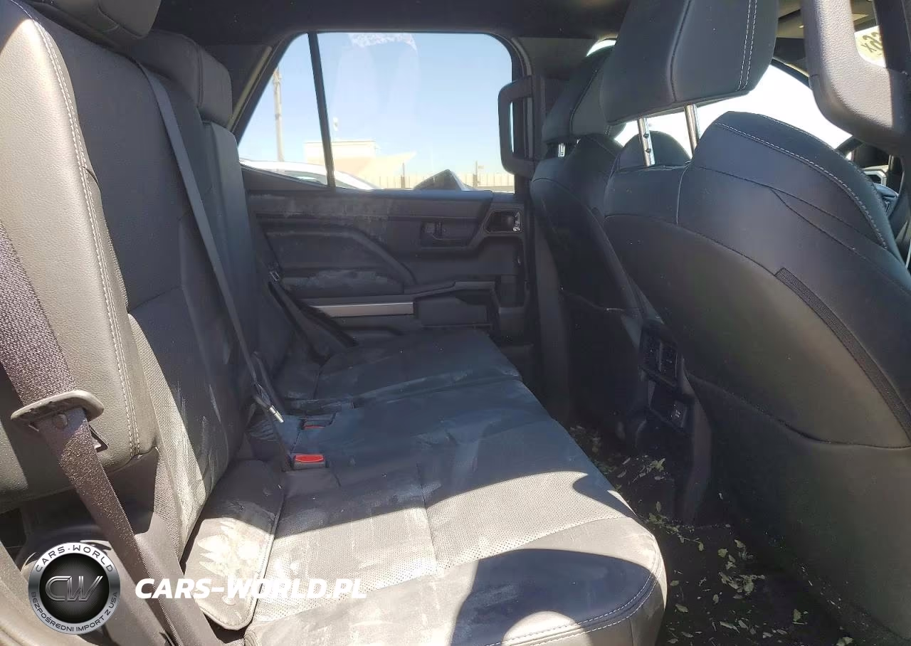 2026 Toyota 4Runner Trd Off-Road Premium Hv VIN:JTEVB5BRXT5044583 - 11