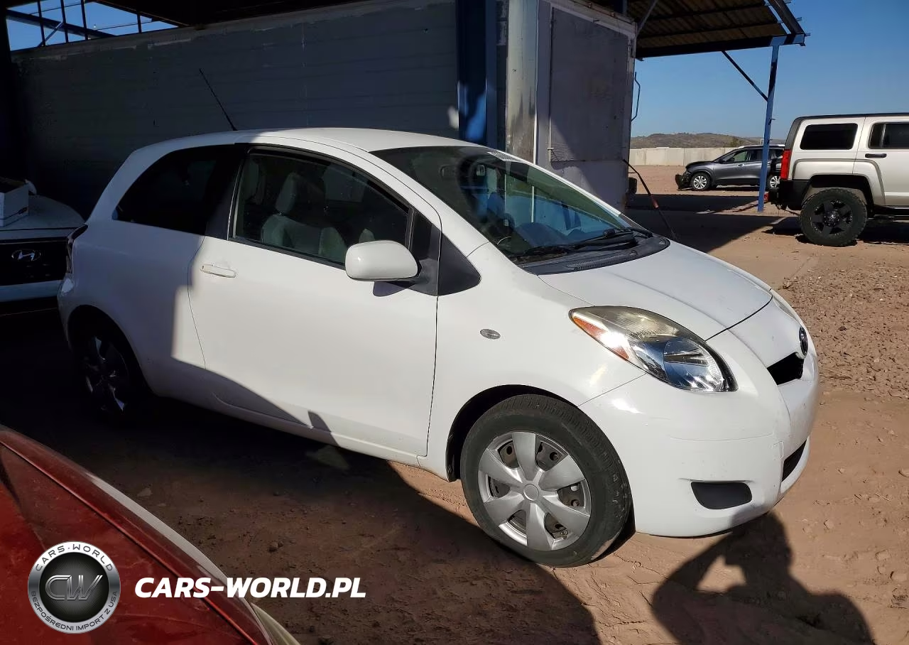 2011 Toyota Yaris Base VIN:JTDJT4K39B5341137 - 4