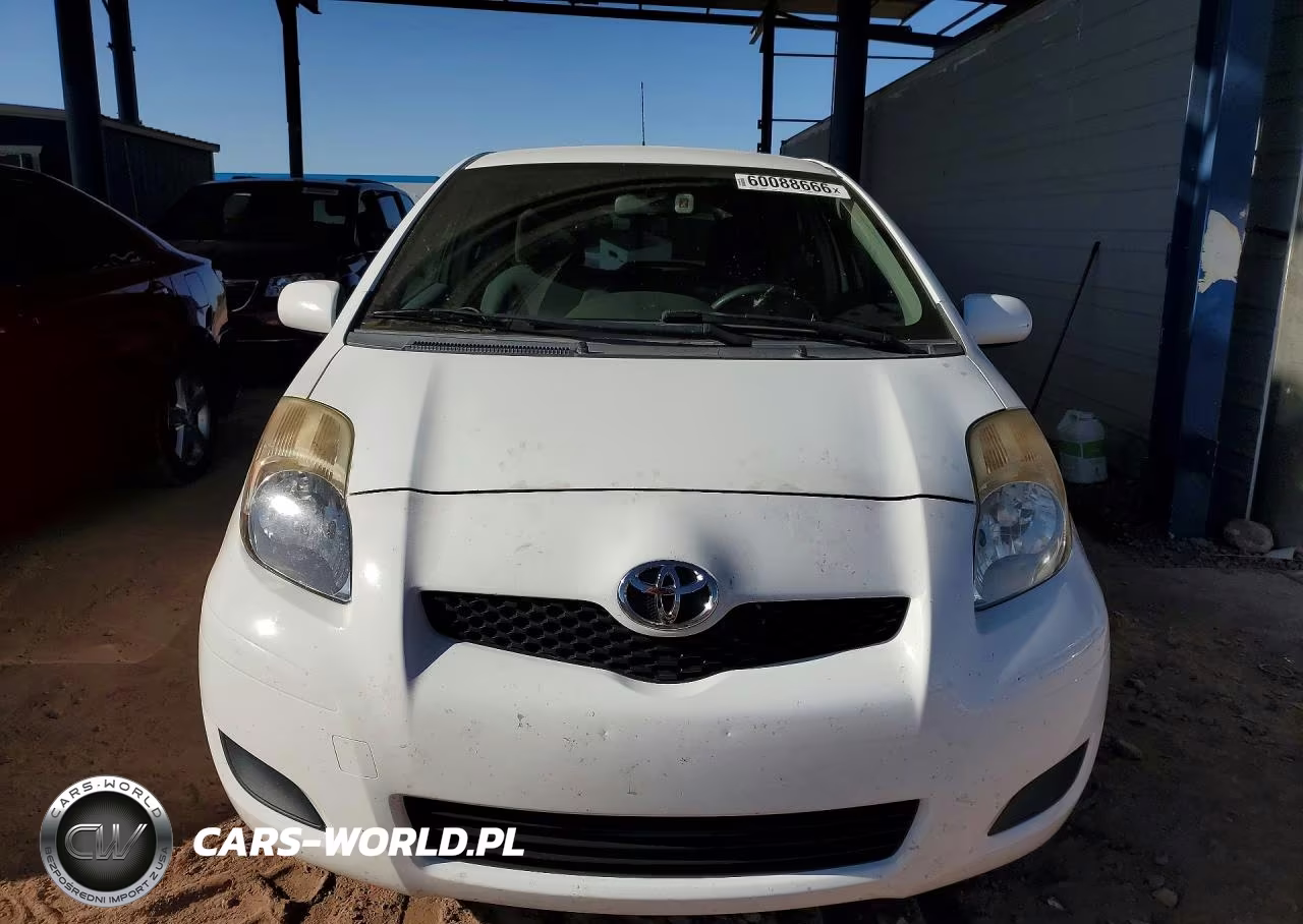 2011 Toyota Yaris Base VIN:JTDJT4K39B5341137 - 5