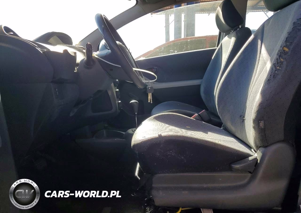 2011 Toyota Yaris Base VIN:JTDJT4K39B5341137 - 7