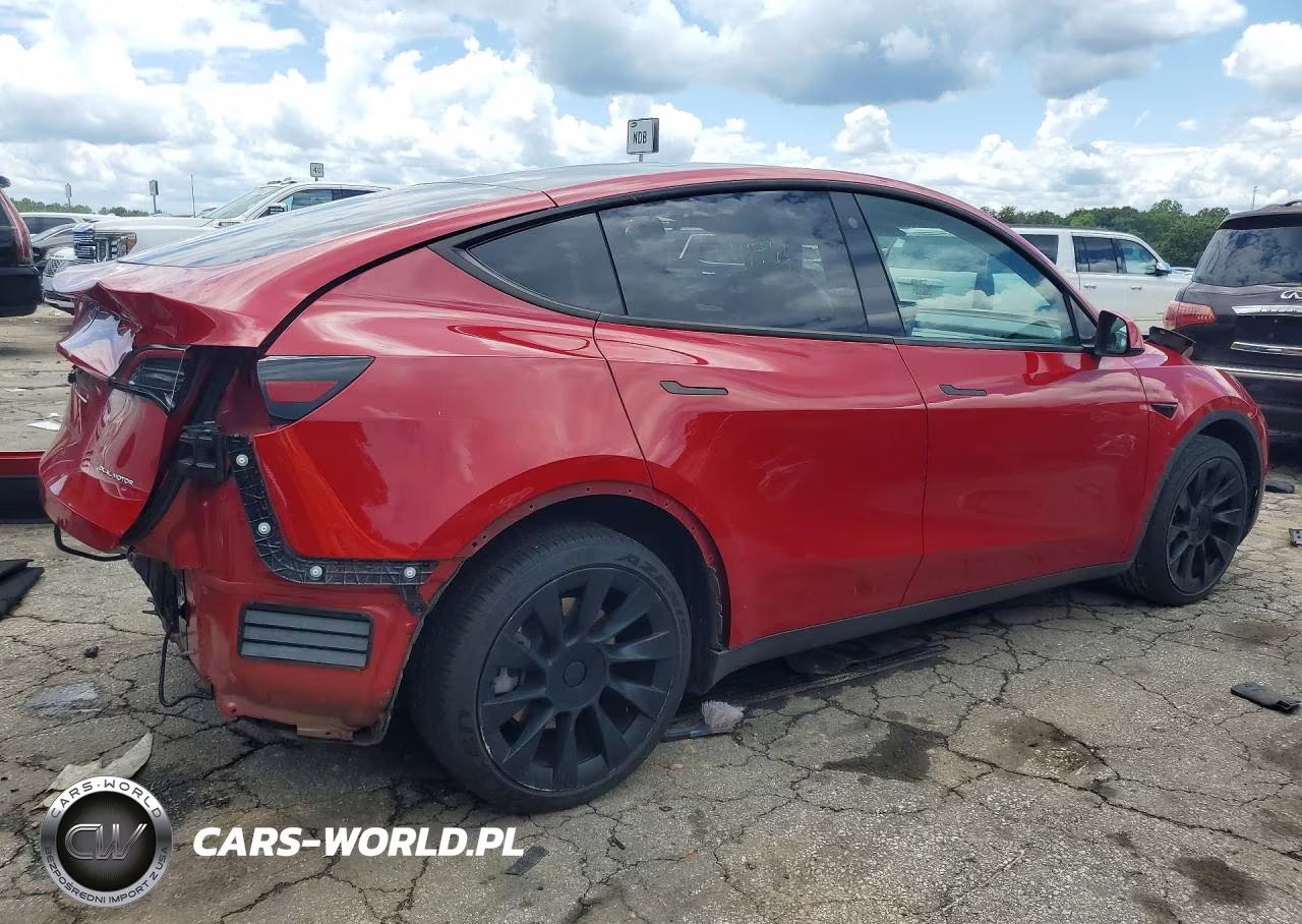2023 Tesla Model Y VIN:7SAYGDEEXPA041208 - 3