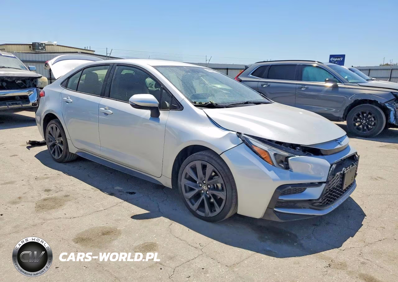 2024 Toyota Corolla Hybrid Se VIN:JTDBCMFE8R3058282 - 4