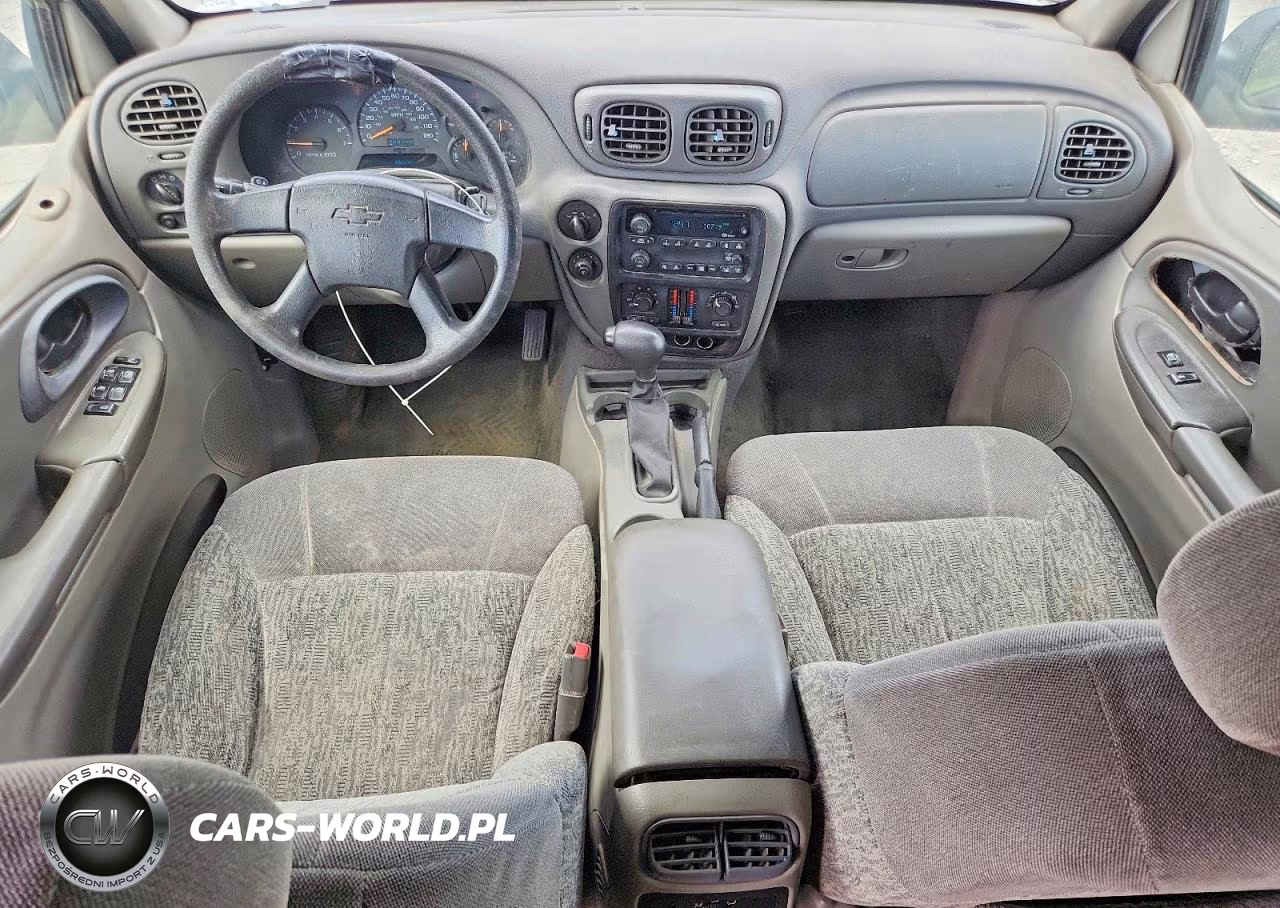 2002 Chevrolet Trailblazer VIN:1GNDT13S022438513 - 8