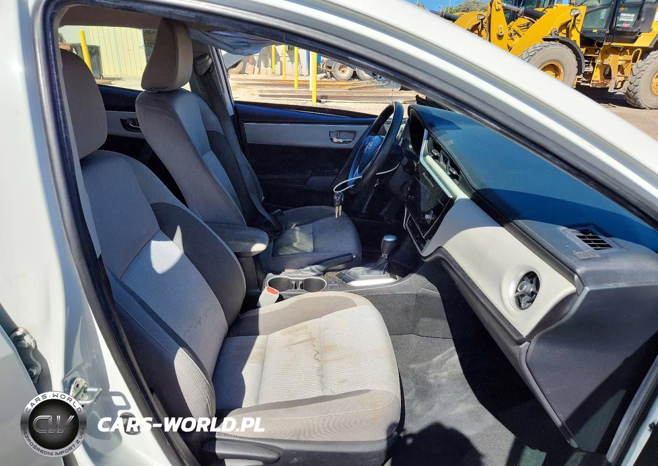 2019 Toyota Corolla L VIN:5YFBURHE6KP922251 - 7