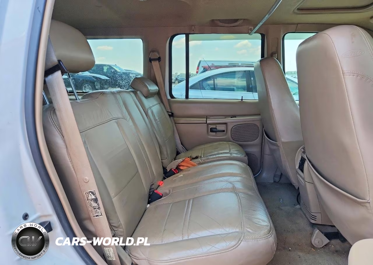 2000 Mercury Mountaineer VIN:4M2DU86P5YUJ32355 - 11
