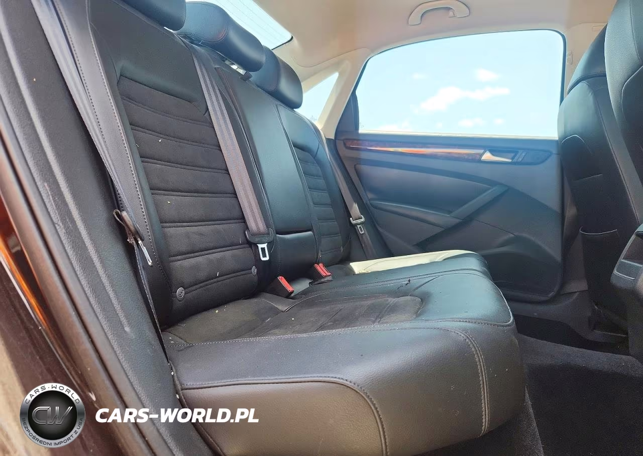 2012 Volkswagen Passat Sel VIN:1VWCM7A39CC096231 - 10