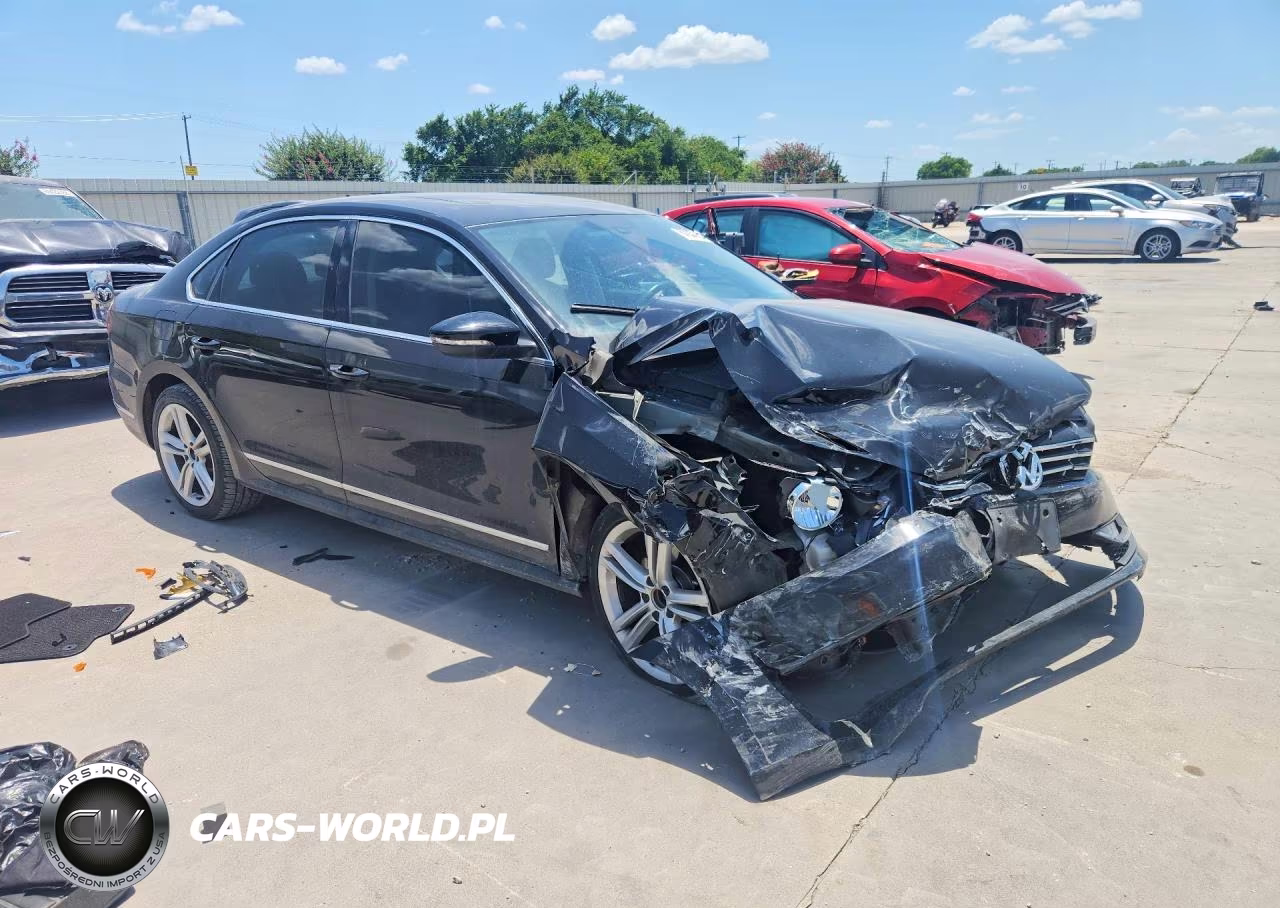 2012 Volkswagen Passat Sel VIN:1VWCM7A39CC096231 - 4