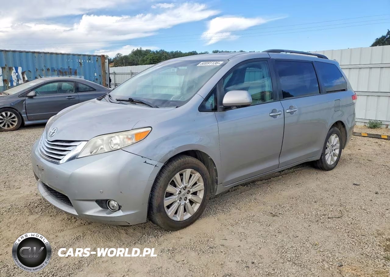 2011 Toyota Sienna Limited 7-Passenger