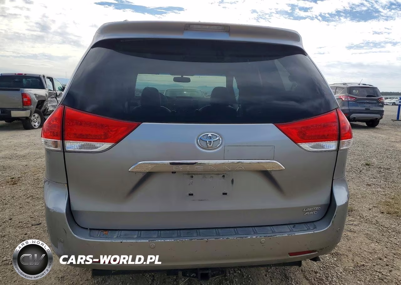 2011 Toyota Sienna Limited 7-Passenger VIN:5TDDK3DC5BS026448 - 6