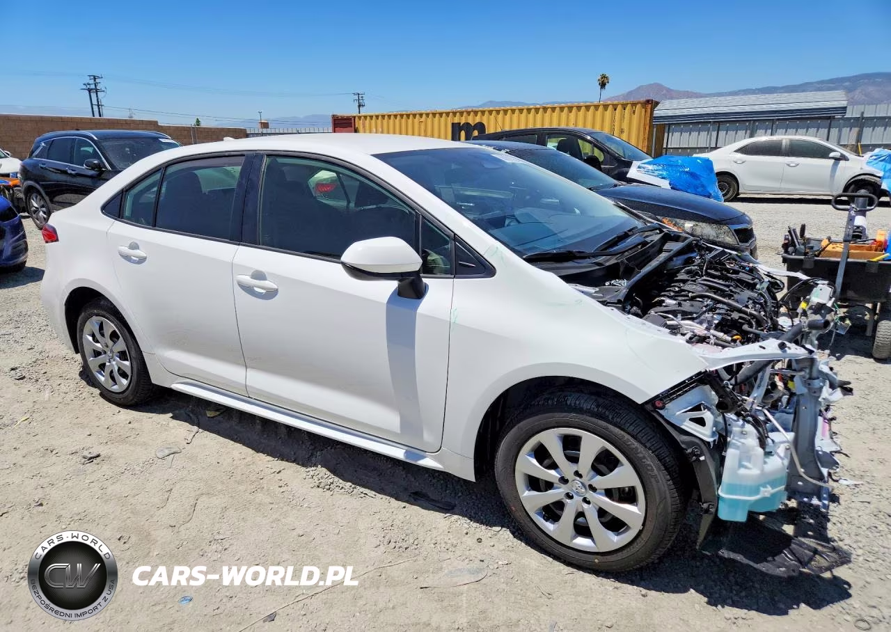 2026 Toyota Corolla Hybrid Le VIN:JTDBCMFE2T3148437 - 4
