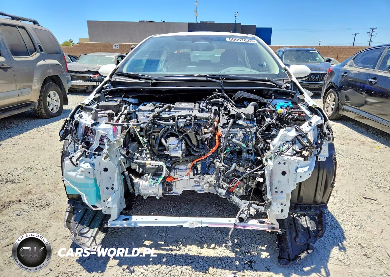 2026 Toyota Corolla Hybrid Le VIN:JTDBCMFE2T3148437 - 5