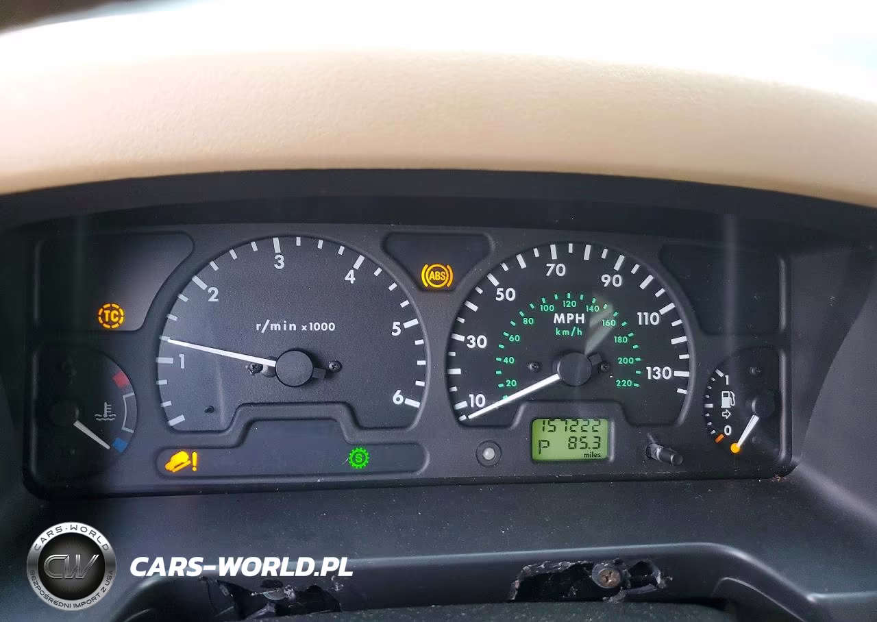 2000 Land Rover Discovery Ii VIN:SALTY1249YA238715 - 9