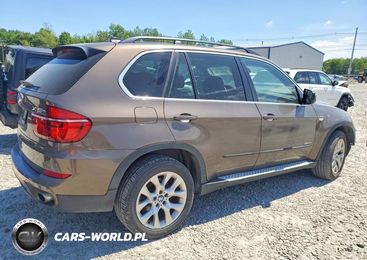 2013 BMW X5 xDrive35I VIN:5UXZV4C57D0B19324 - 3
