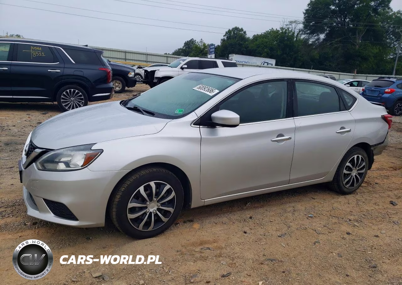 2018 Nissan Sentra S – zdjęcie 1 z 12