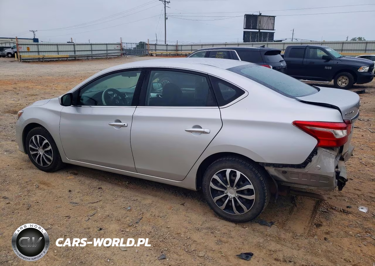 2018 Nissan Sentra S VIN:3N1AB7AP7JY247559 - 2