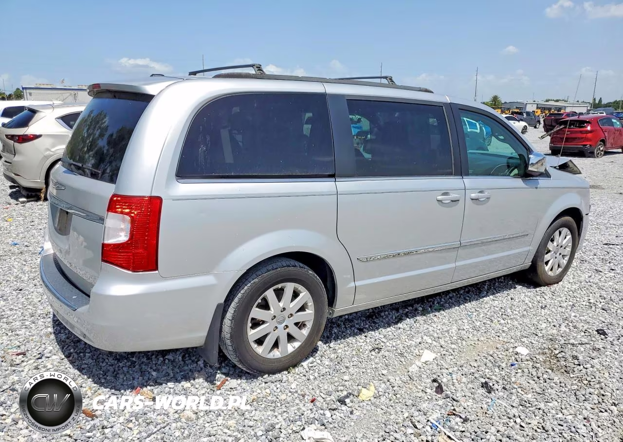 2012 Chrysler Town & Country Touring L VIN:2C4RC1CG6CR199563 - 3