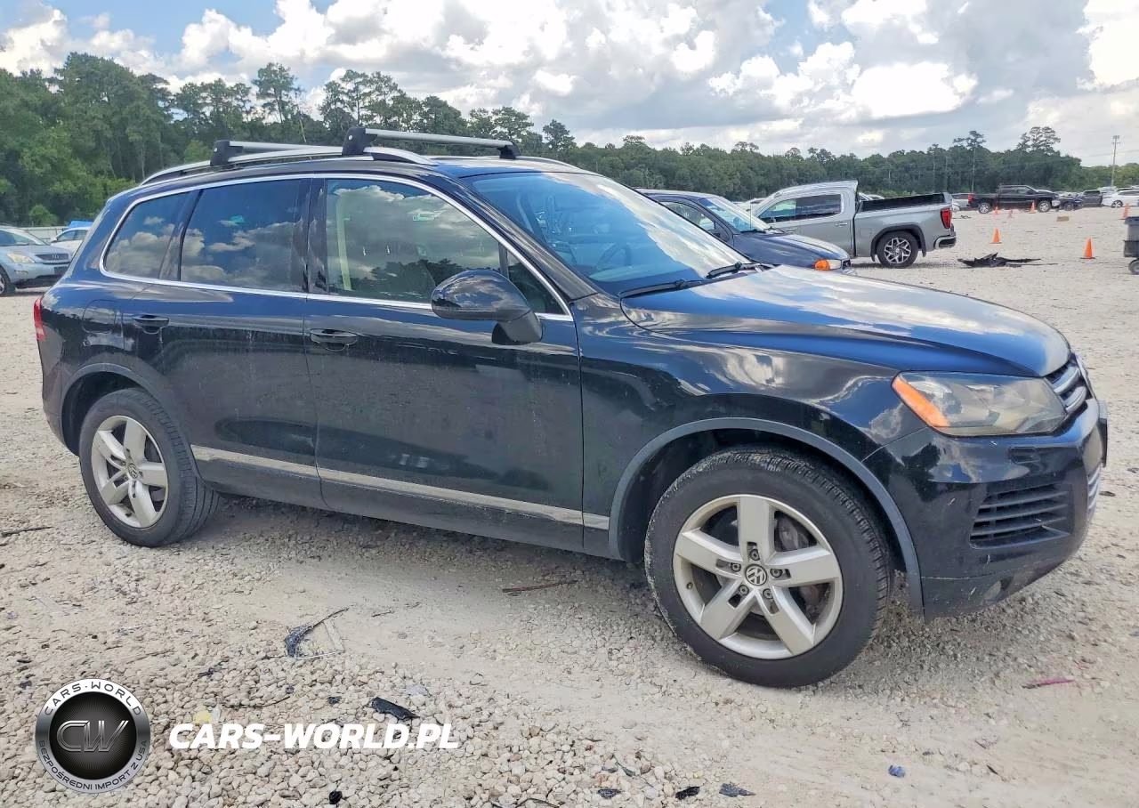 2013 Volkswagen Touareg V6 VIN:WVGEF9BP7DD002454 - 4