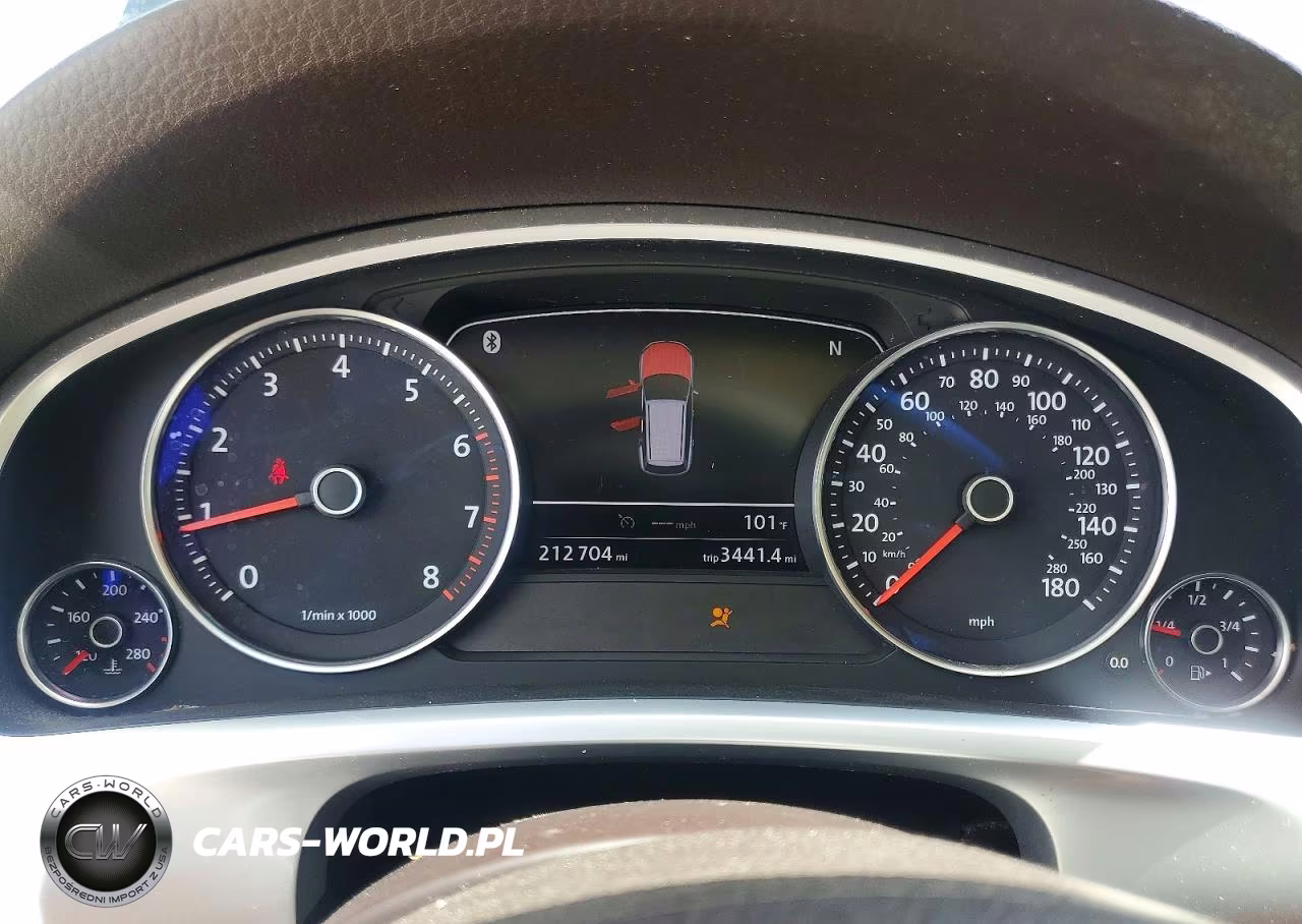 2013 Volkswagen Touareg V6 VIN:WVGEF9BP7DD002454 - 9