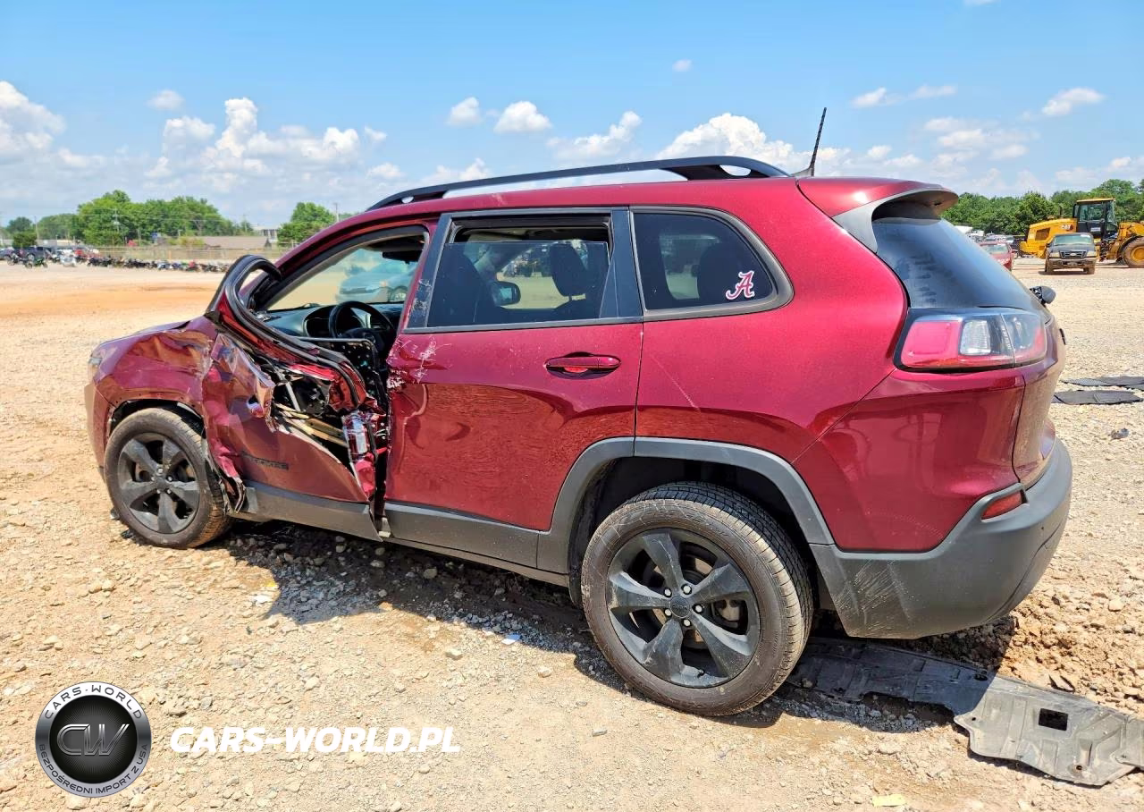 2019 Jeep Cherokee Latitude Plus VIN:1C4PJLLBXKD377036 - 2