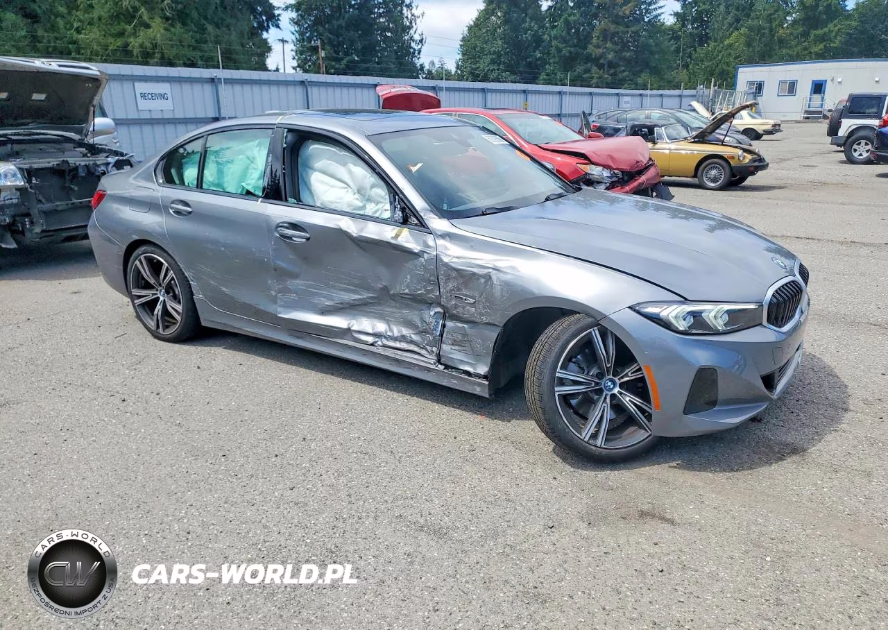 2023 BMW 330Xe VIN:3MW39FS0XP8C92403 - 4