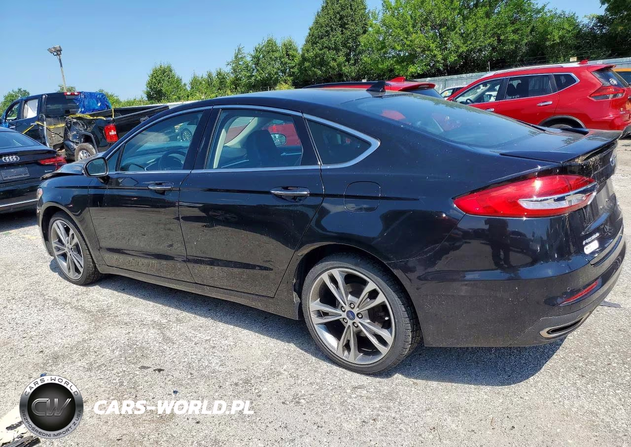 2020 Ford Fusion Titanium VIN:3FA6P0D9XLR194285 - 2