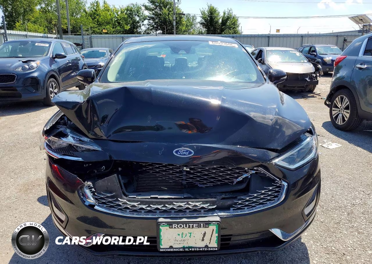 2020 Ford Fusion Titanium VIN:3FA6P0D9XLR194285 - 5
