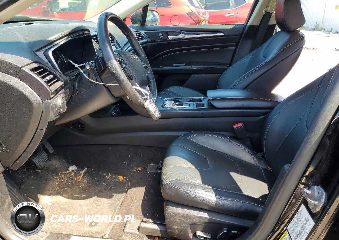 2020 Ford Fusion Titanium VIN:3FA6P0D9XLR194285 - 7