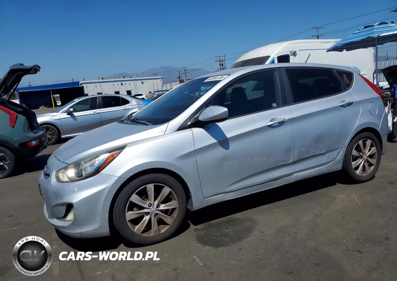 2012 Hyundai Accent Se