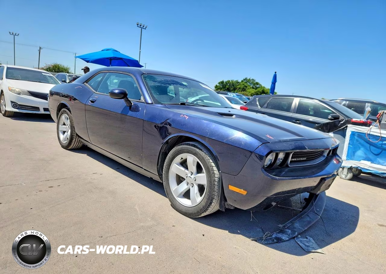 2012 Dodge Challenger Sxt VIN:2C3CDYAG7CH124699 - 4