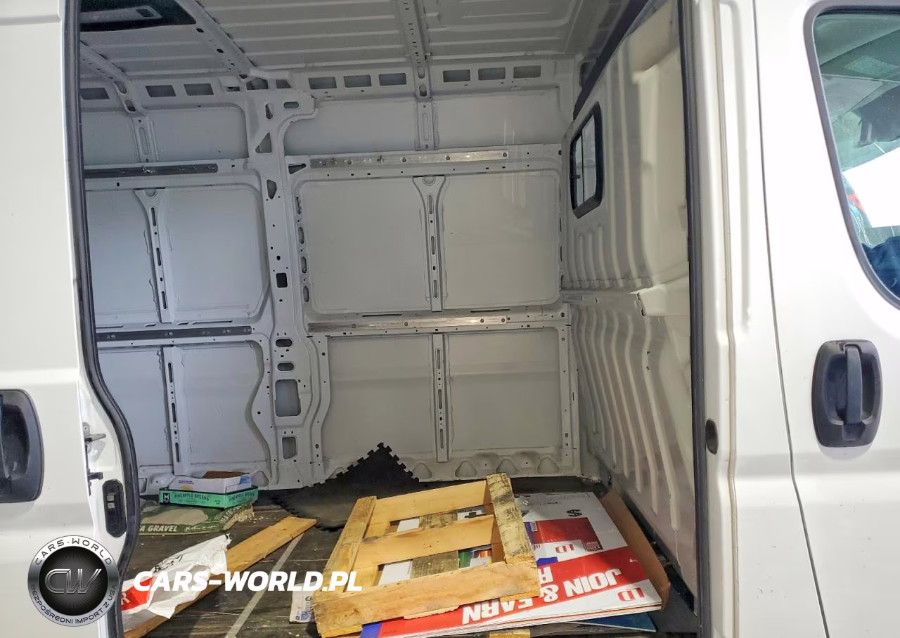 2024 Ram Promaster 2500 2500 High VIN:3C6LRVDGXRE141919 - 11